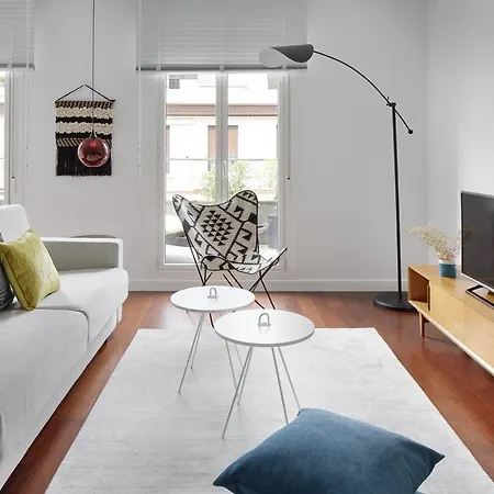 Apartman Basque Terrace By Feelfree